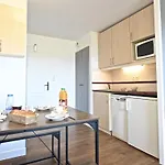 Apartment Le Village - C7 351 By Interhome Lejlighed Saint-Raphaël