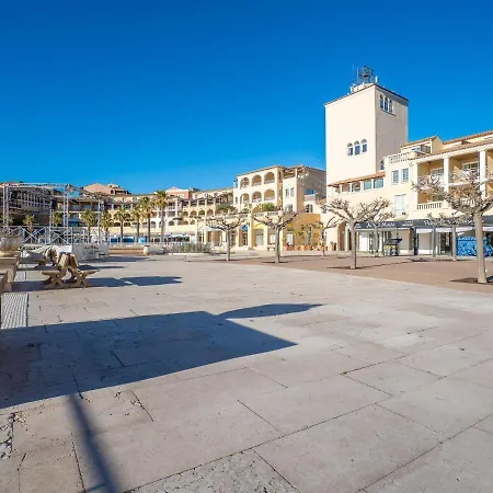 Apartment Apartment Le Village - C7 351 By Interhome