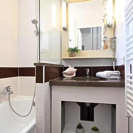 Apartment Le Village - C7 351 By Interhome Apartment Saint-Raphael (Var)